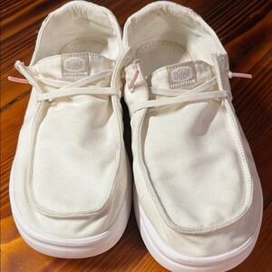 Hey Dude Slip-On Canvas Shoes in Off-White with Pink Accents women’s 9